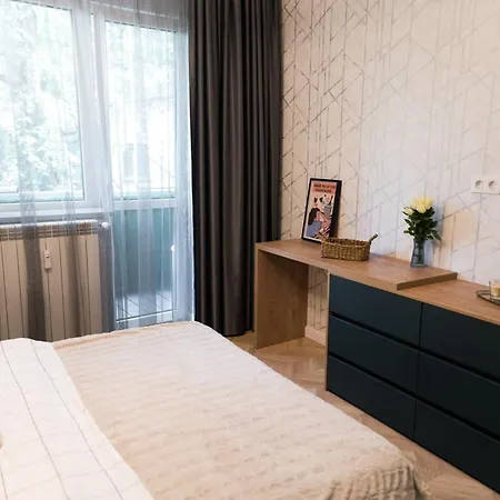 луксозен арт в близост до центъра на града Apartman Szófia