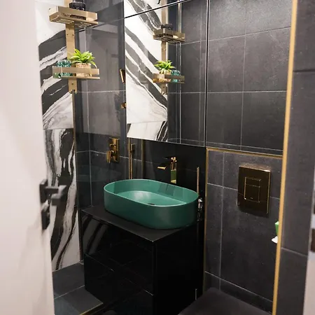 луксозен арт в близост до центъра на града Apartman Szófia