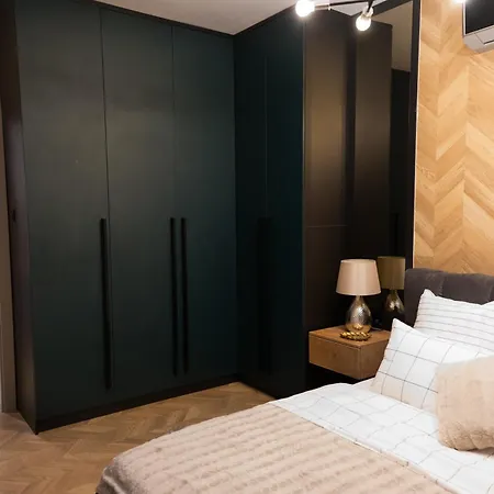 луксозен арт в близост до центъра на града Apartamento